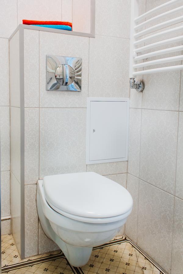 Vladimirskie Apartamenty In Center Of Brest Eksteriør billede