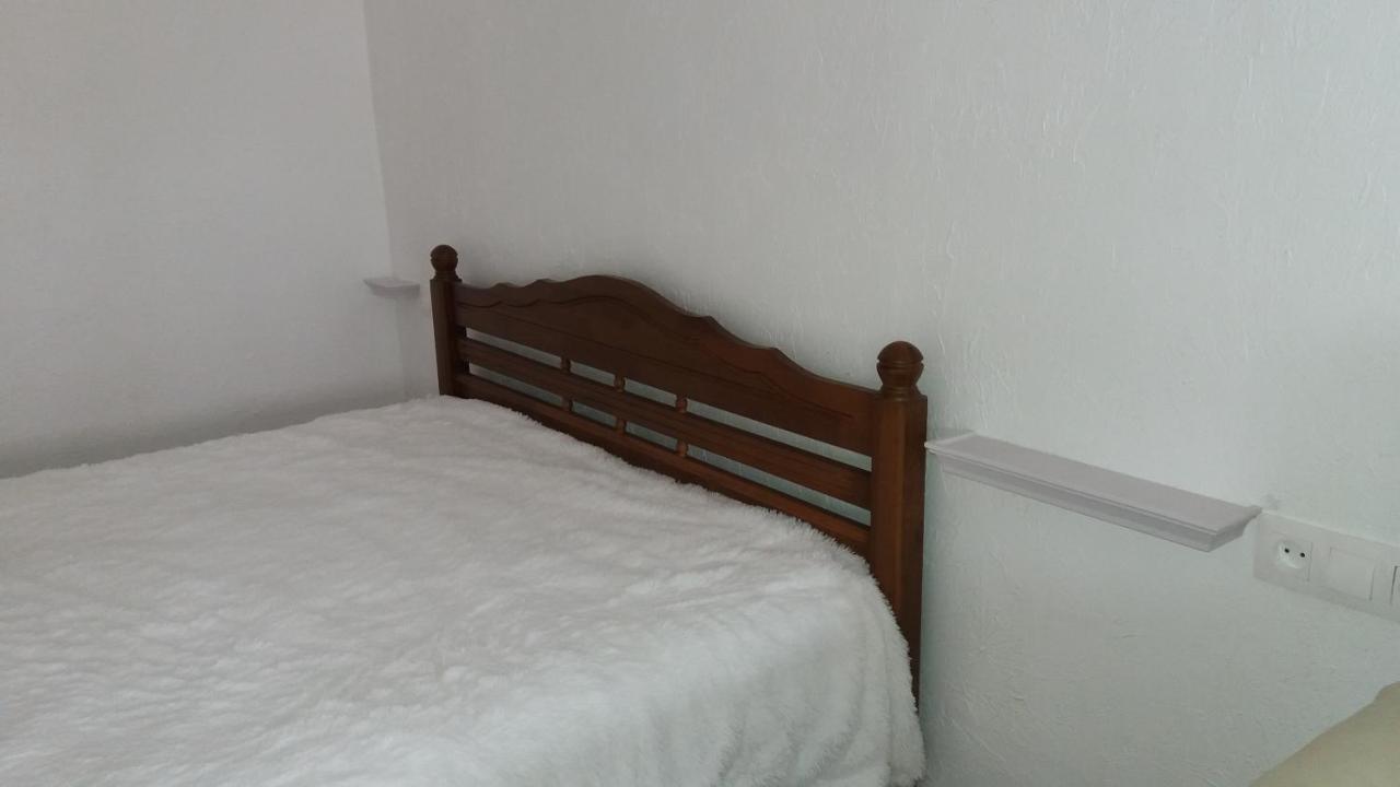 Vladimirskie Apartamenty In Center Of Brest Eksteriør billede